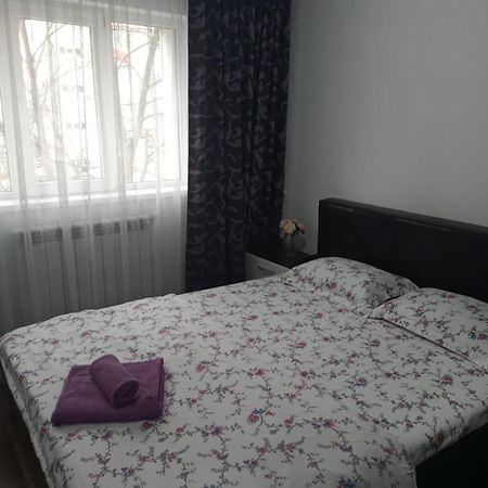 Penti Apartament Suceava Exterior photo